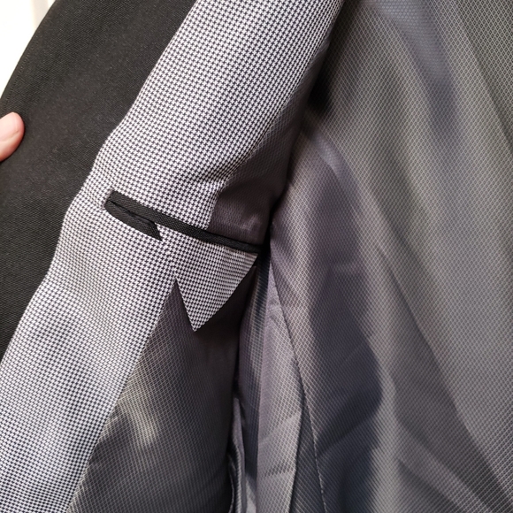 Cedarwood State Dark Gray Slim Fit Two Button Blazer Suit Jacket - Picture 8 of 8